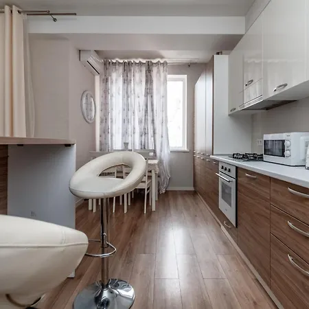 Extra Grand Lev Tolstoi Two Bedrooms * Chisinau
