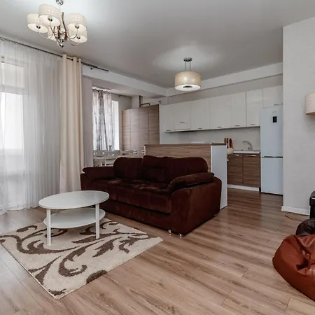 Apartment Extra Grand Lev Tolstoi Two Bedrooms *